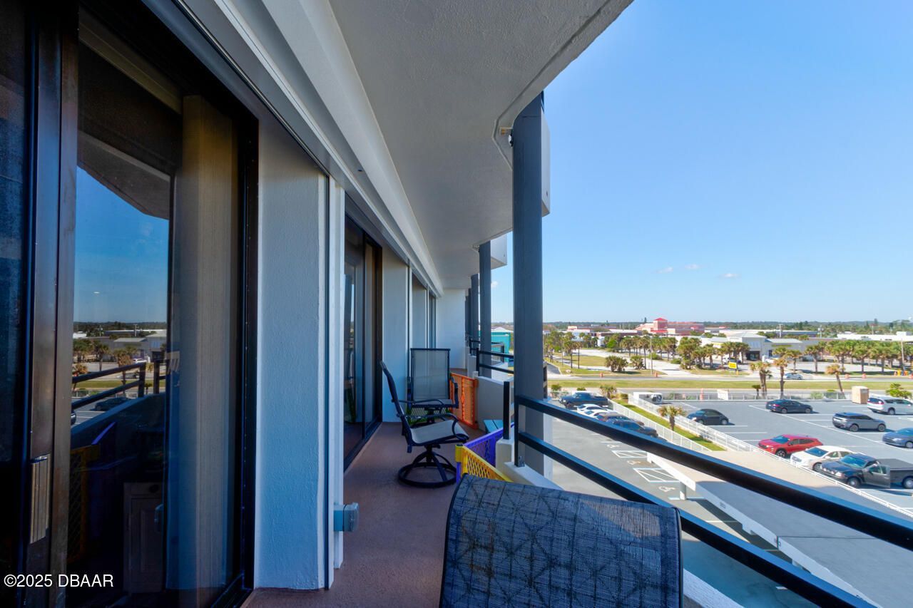 2828 N Atlantic Avenue, Unit 303, Daytona Beach, FL 32118 Photo