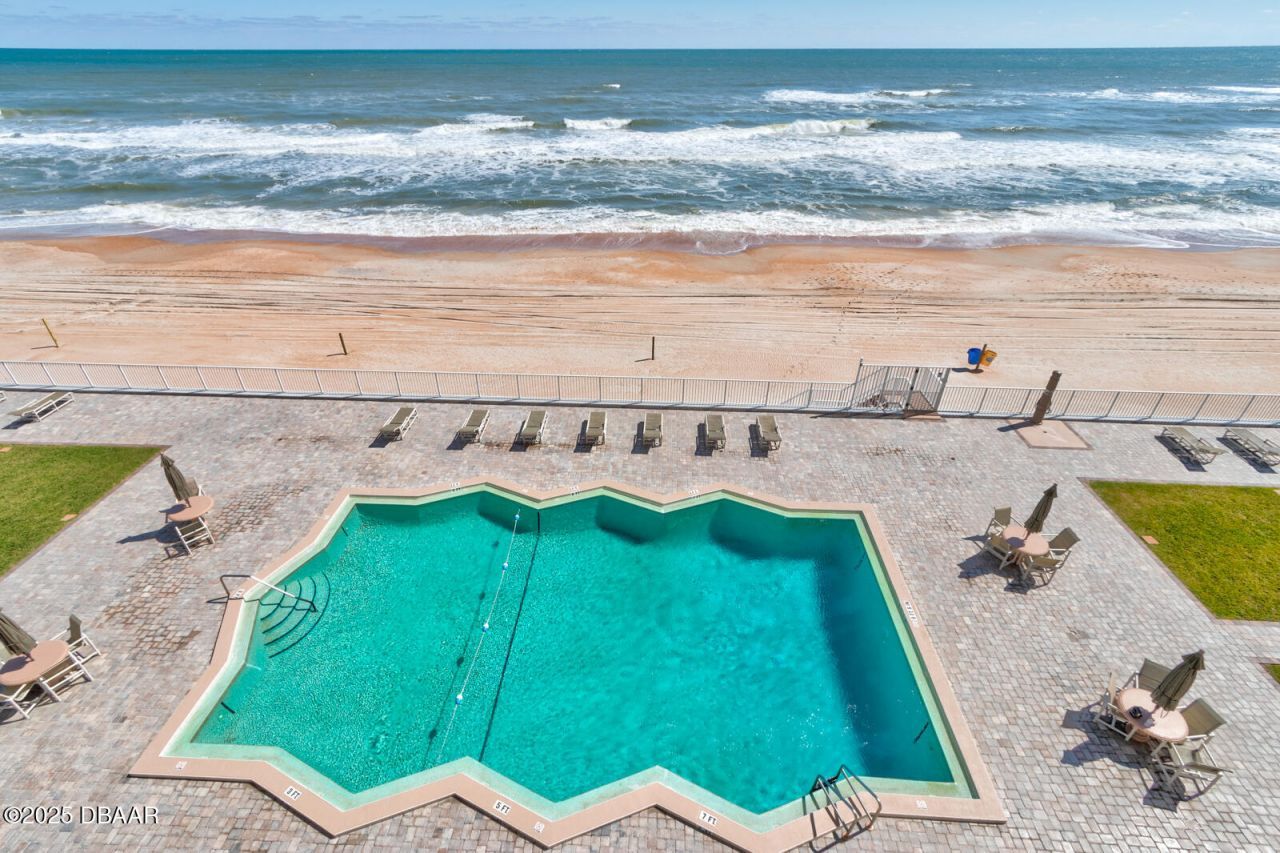 2828 N Atlantic Avenue, Unit 303, Daytona Beach, FL 32118 Photo