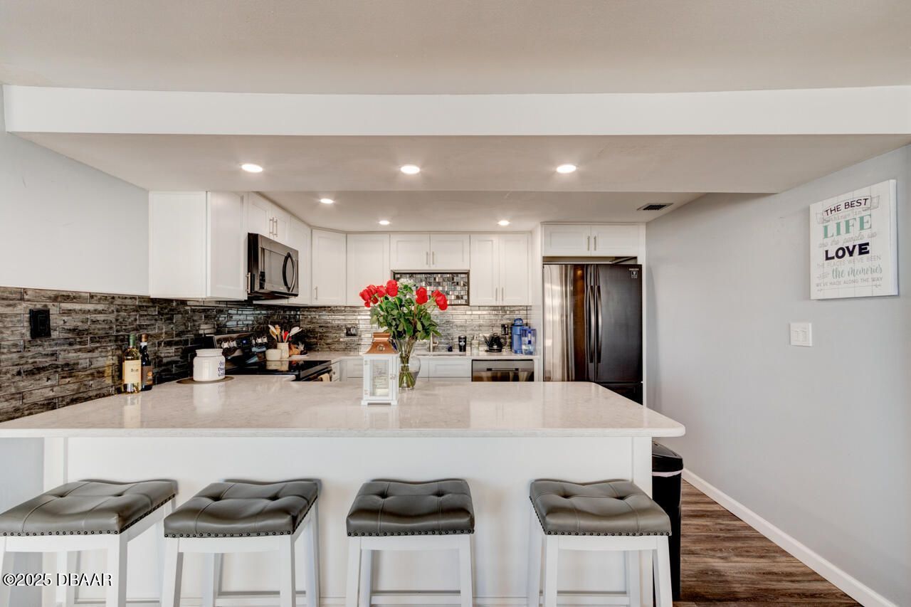 2828 N Atlantic Avenue, Unit 303, Daytona Beach, FL 32118 Photo