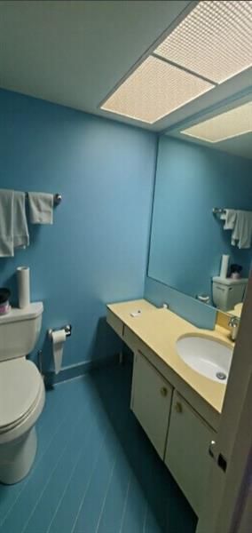 250 174th Street, Unit 819, Sunny Isles Beach, FL 33160 Photo