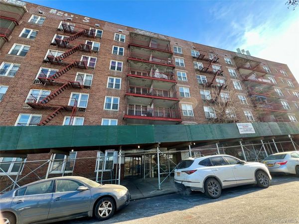 86-16 60th Avenue, Unit 2D, Elmhurst, NY 11373