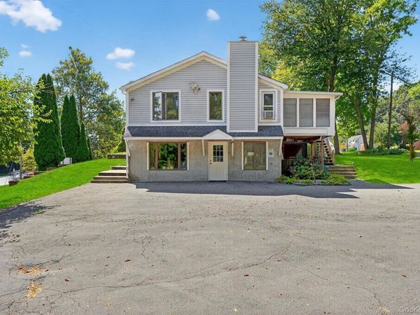 2 Renee Gate Street, Cortlandt Manor, NY 10567