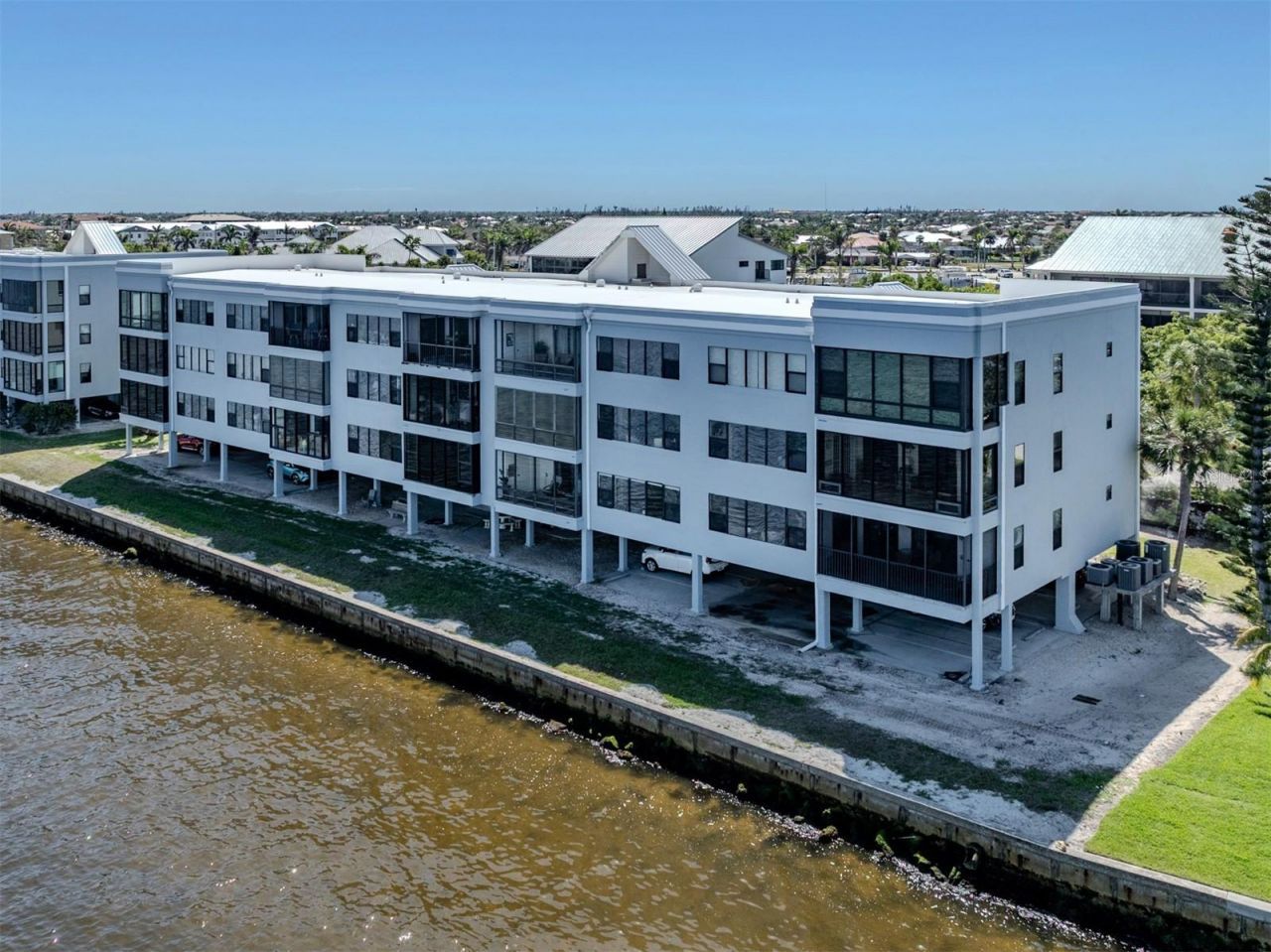 1750 Jamaica Way, Unit 322, Punta Gorda, FL 33950 Photo