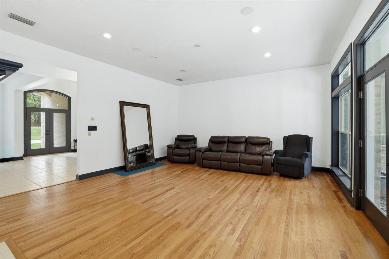 2232 Ten Oaks Drive, Tallahassee, FL 32312 Photo