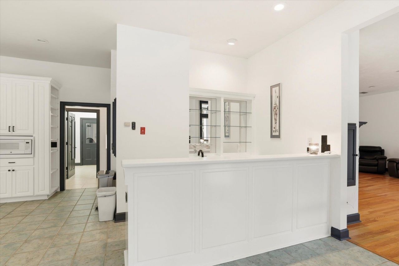 2232 Ten Oaks Drive, Tallahassee, FL 32312 Photo