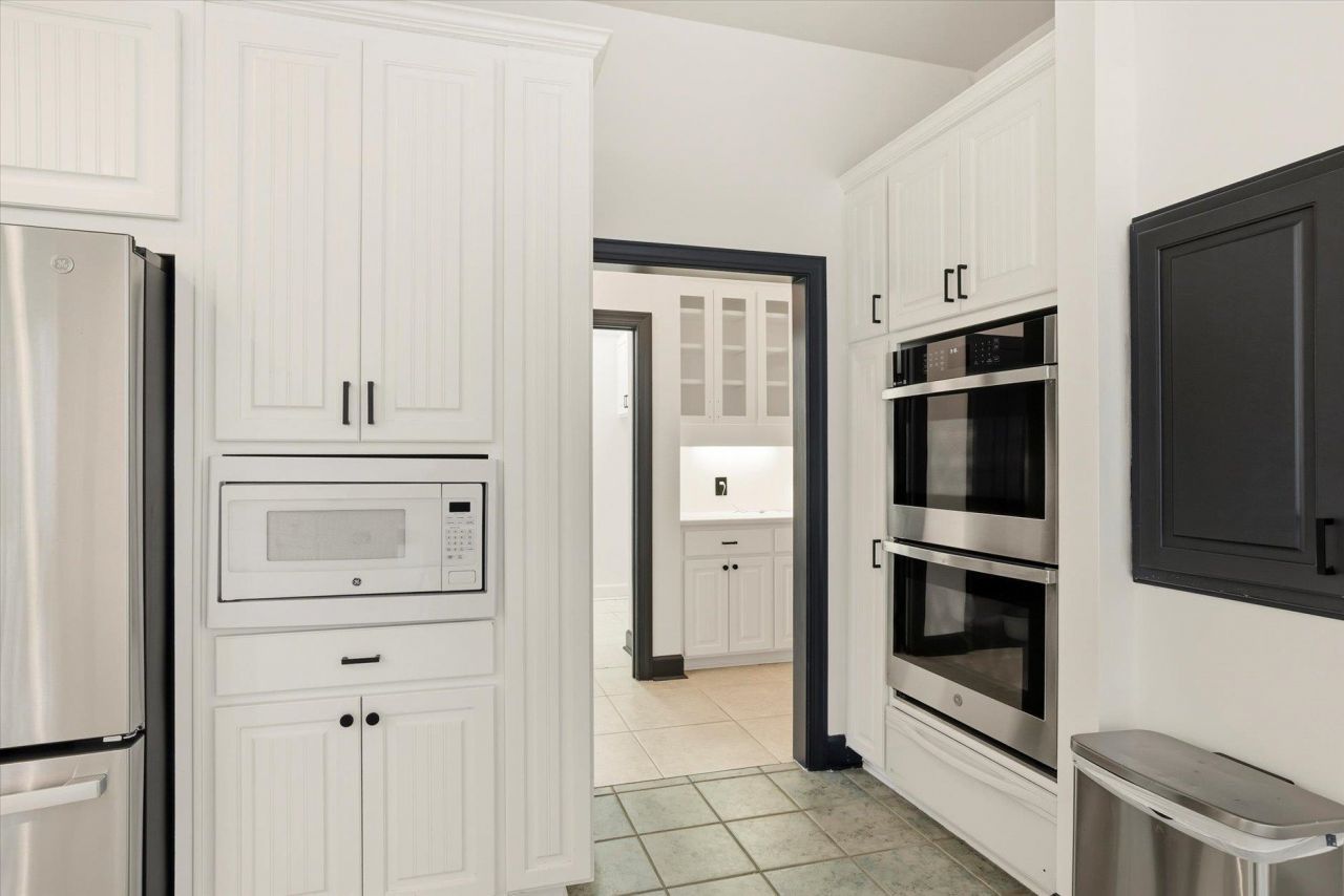 2232 Ten Oaks Drive, Tallahassee, FL 32312 Photo