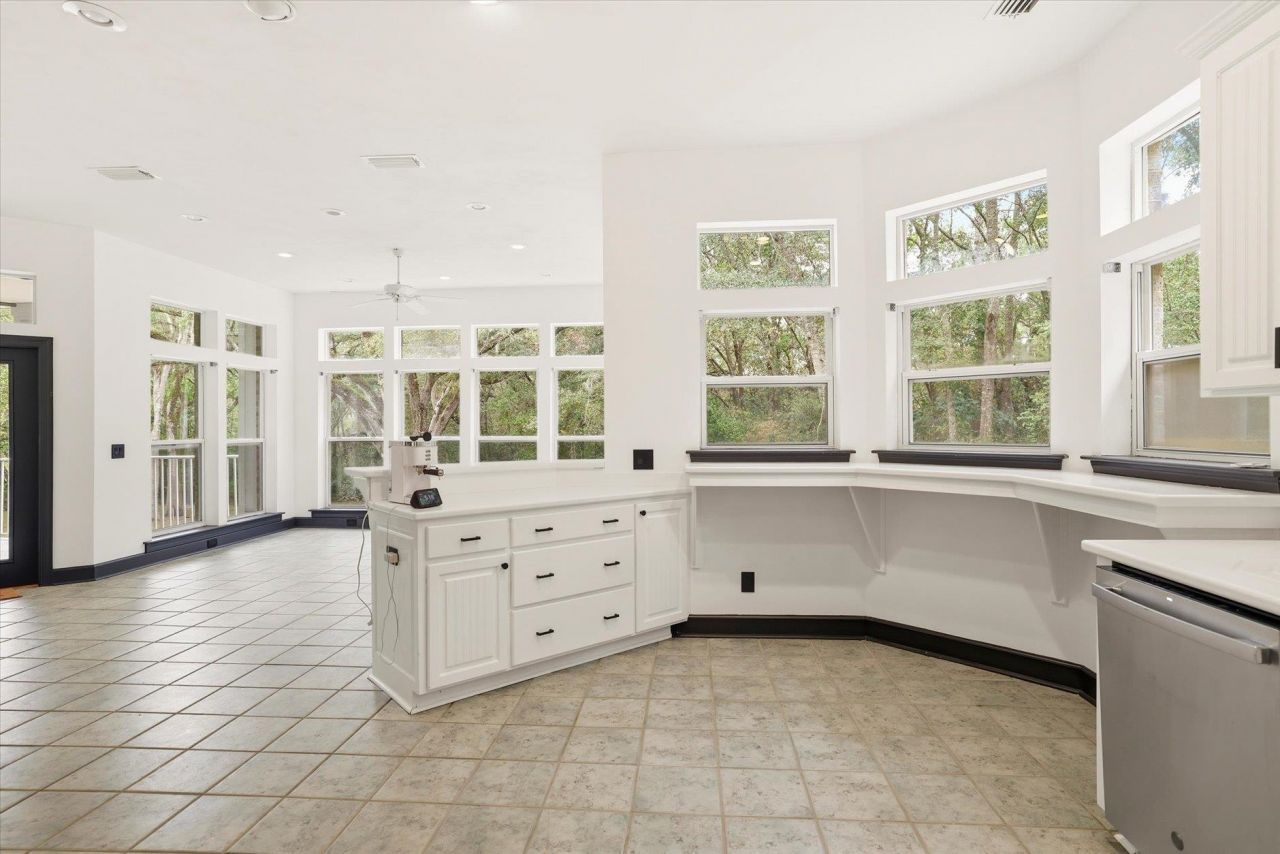 2232 Ten Oaks Drive, Tallahassee, FL 32312 Photo