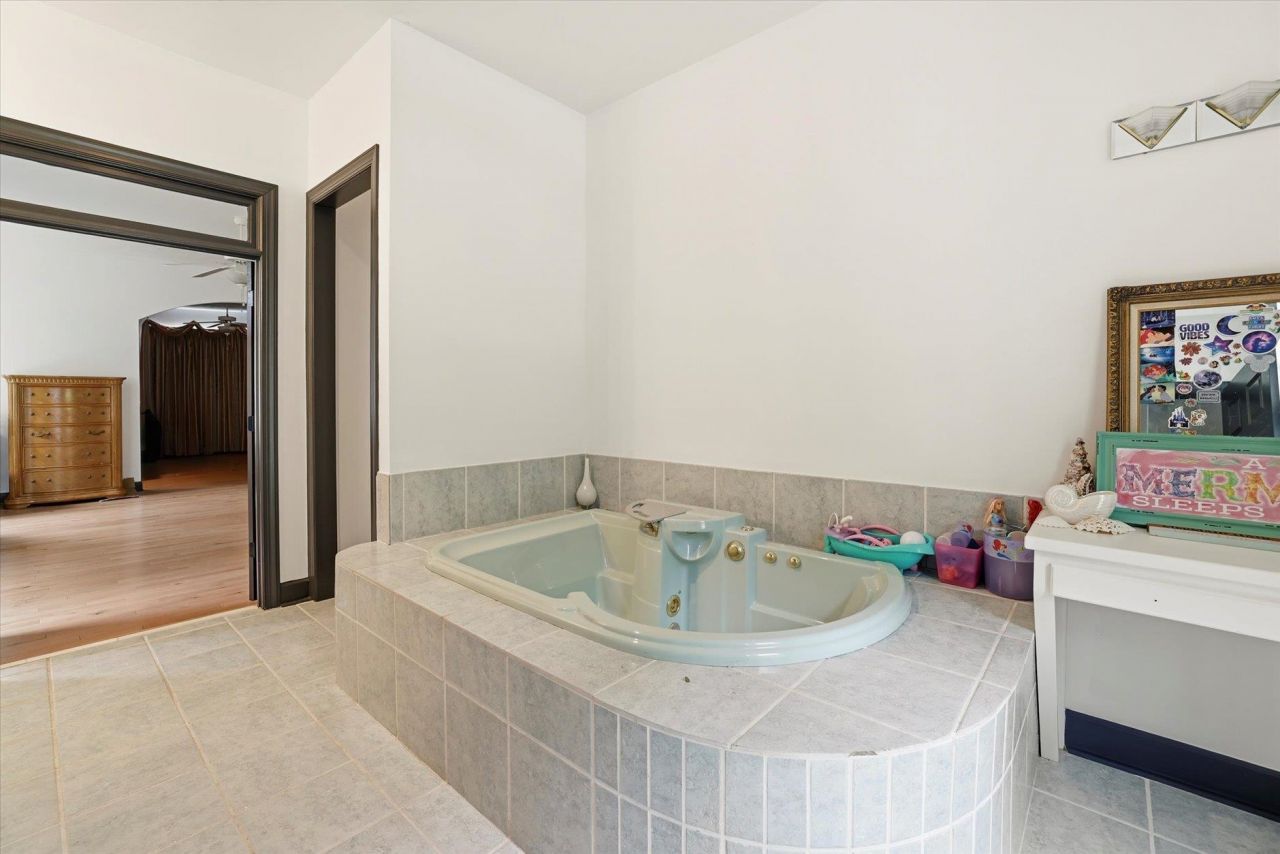 2232 Ten Oaks Drive, Tallahassee, FL 32312 Photo