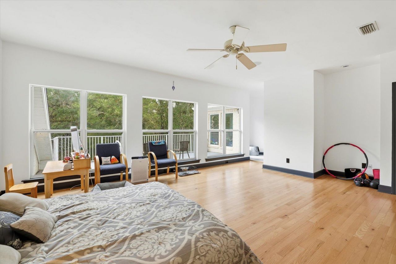 2232 Ten Oaks Drive, Tallahassee, FL 32312 Photo