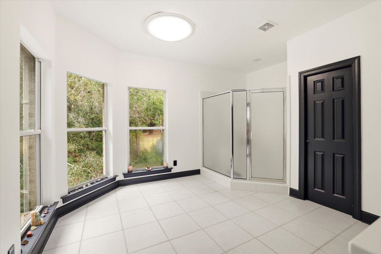 2232 Ten Oaks Drive, Tallahassee, FL 32312 Photo