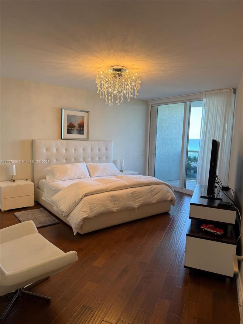 19111 Collins Ave, Unit 607, Sunny Isles Beach, FL 33160 Photo