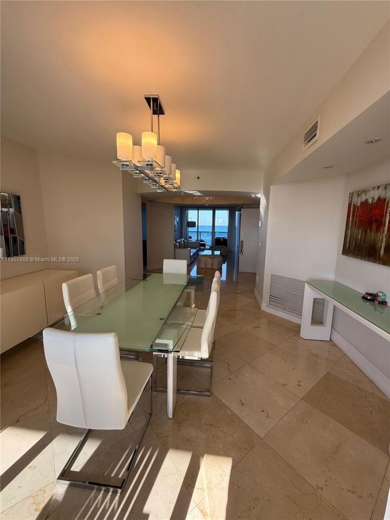 19111 Collins Ave, Unit 607, Sunny Isles Beach, FL 33160 Photo