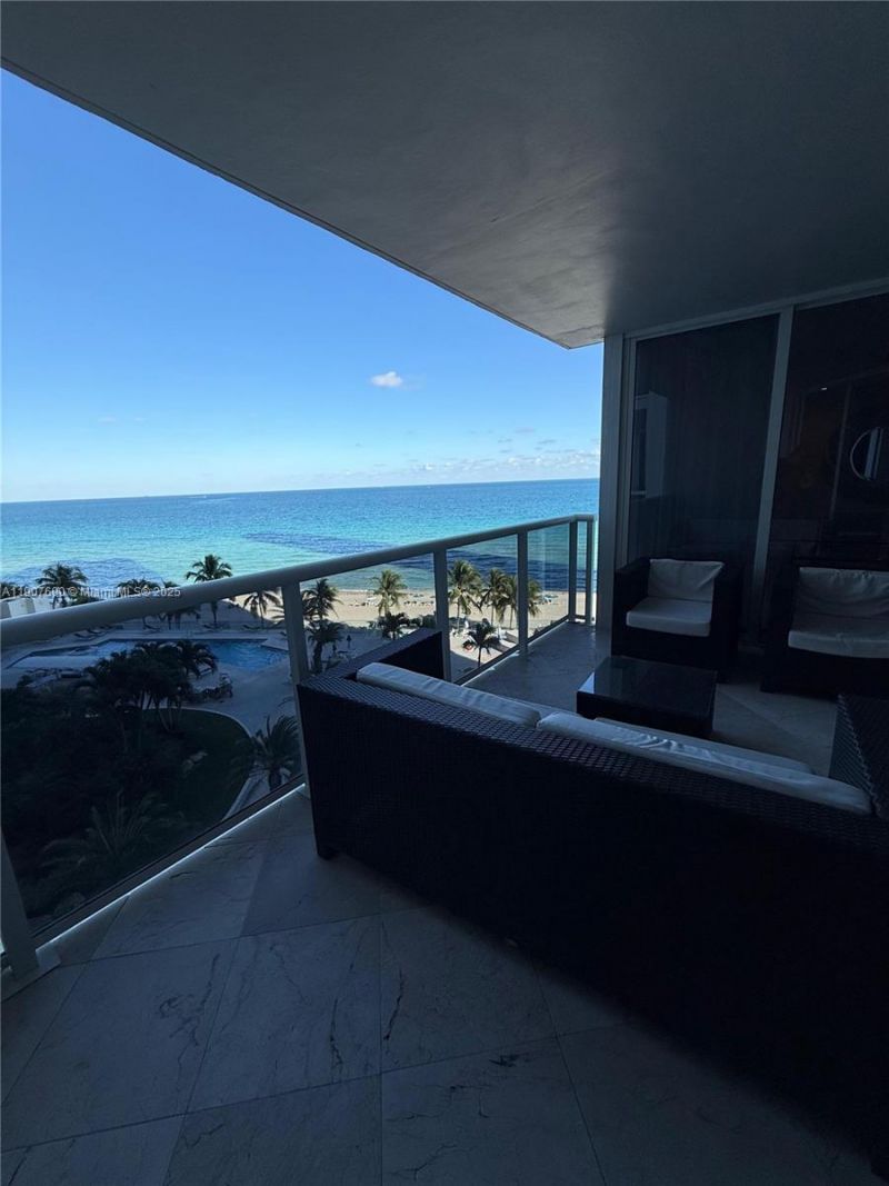 19111 Collins Ave, Unit 607, Sunny Isles Beach, FL 33160 Photo