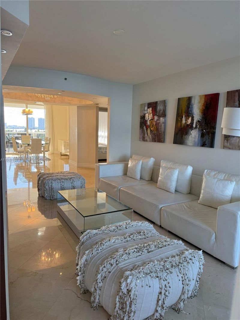 19111 Collins Ave, Unit 607, Sunny Isles Beach, FL 33160 Photo