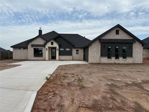 107 Bluestem Road, Abilene, TX 79606