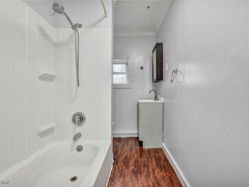 1033 W 21st Street, Lorain, OH 44052 Photo 25