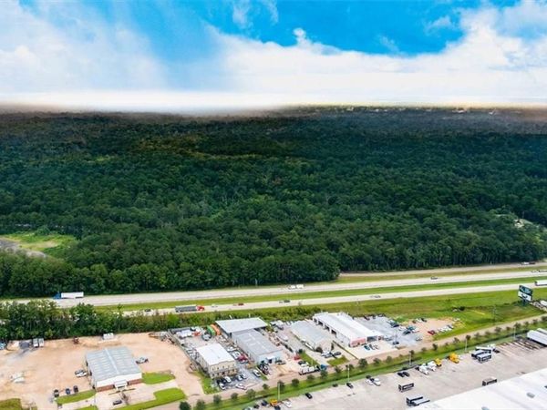 0101 MILITARY Road, Pearl River, LA 70452