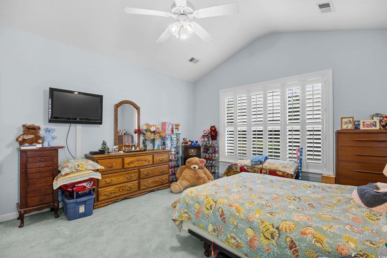 86 Wickham Ct. Photo 11