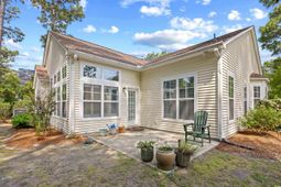 86 Wickham Ct. photo 4