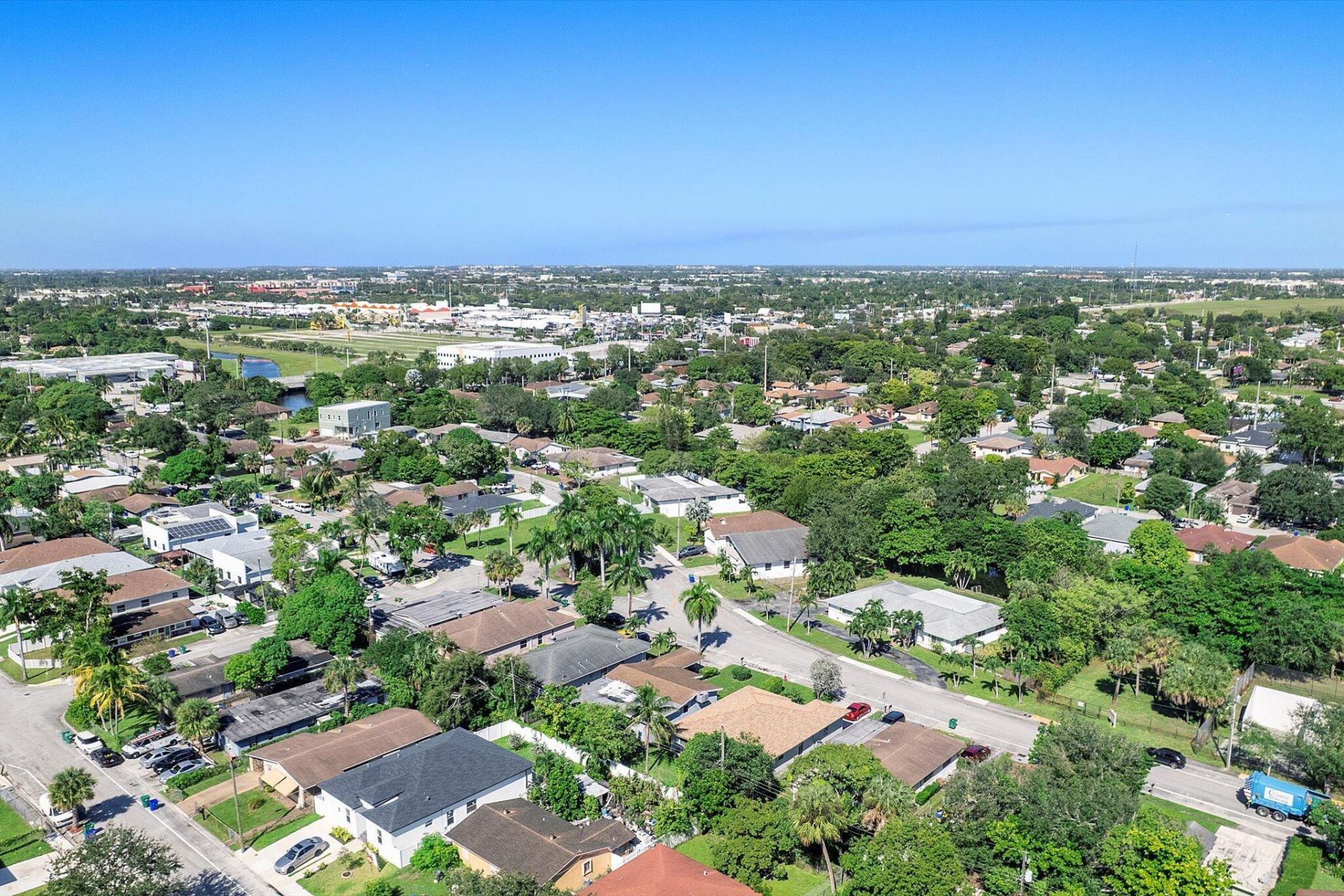 2860 NW 8th Place, Fort Lauderdale, FL 33311 Photo