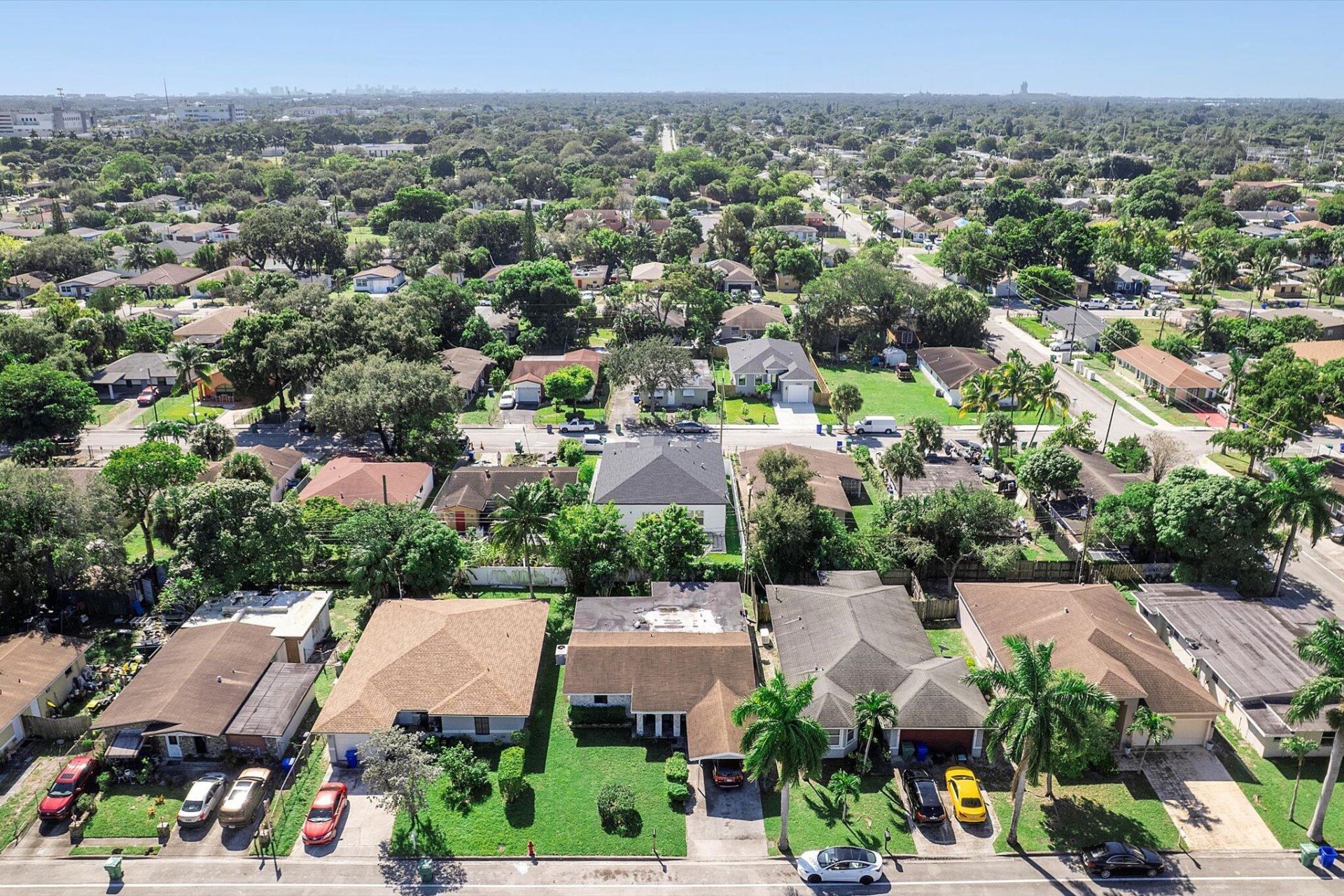 2860 NW 8th Place, Fort Lauderdale, FL 33311 Photo