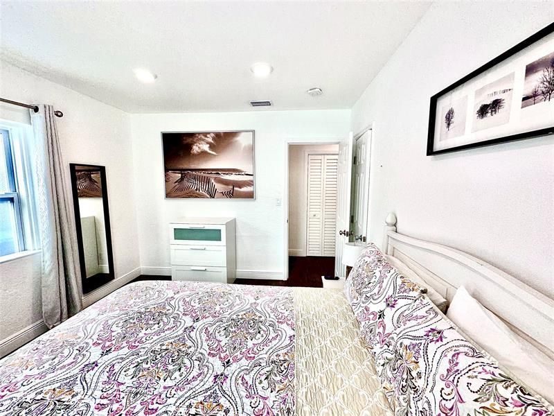 1637 NE 5th Ct, Fort Lauderdale, FL 33301 Main Photo