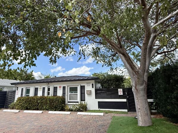1637 NE 5th Court, Fort Lauderdale, FL 33301