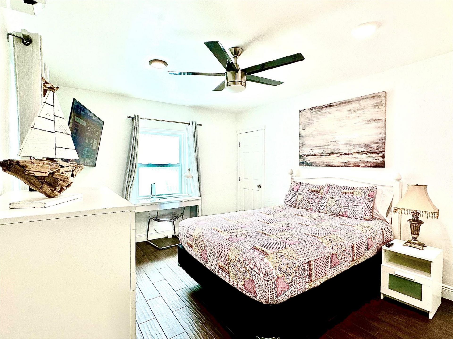 1637 NE 5th Court, Fort Lauderdale, FL 33301 Photo