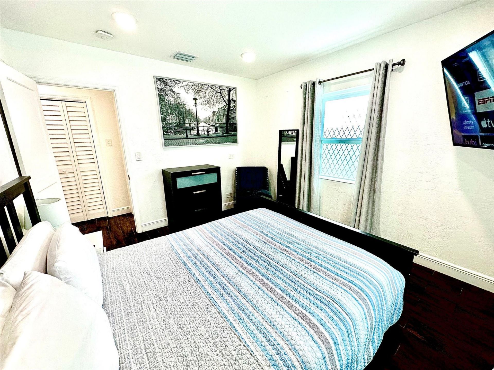 1637 NE 5th Court, Fort Lauderdale, FL 33301 Photo