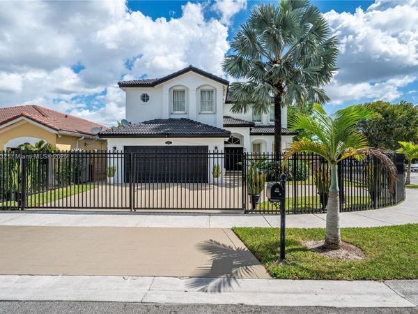1733 SW 151st Pl, Miami, FL 33185