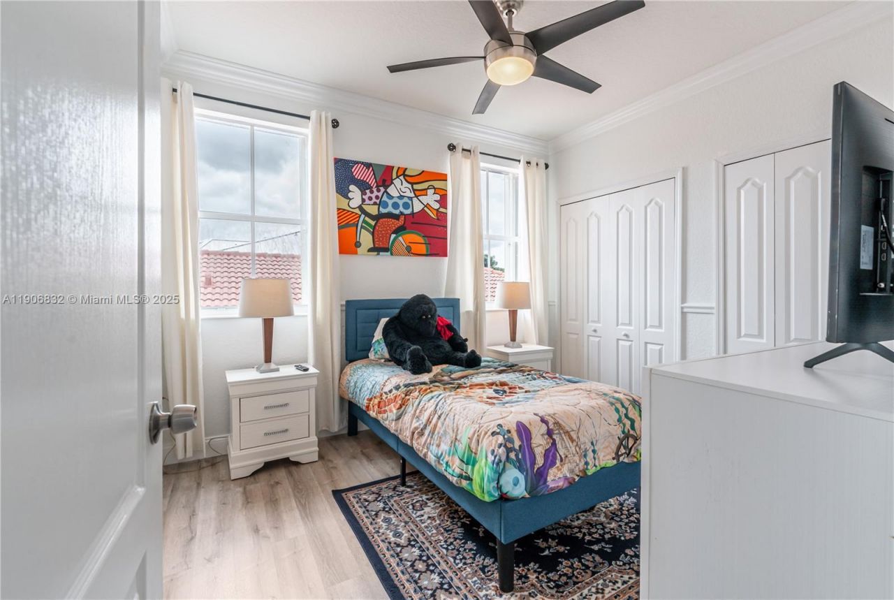 1733 SW 151st Pl, Miami, FL 33185 Photo