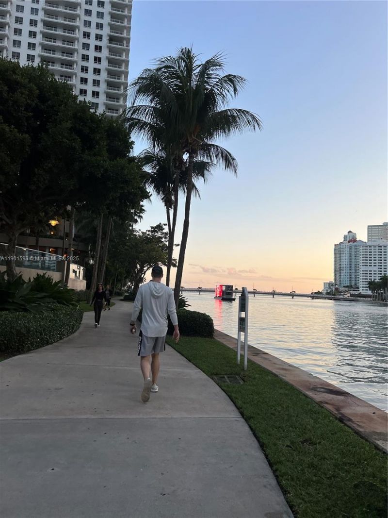 520 Brickell Key Dr, Unit A900, Miami, FL 33131 Photo