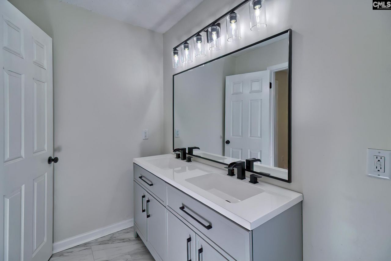 225 Connie Wright Road Photo 19