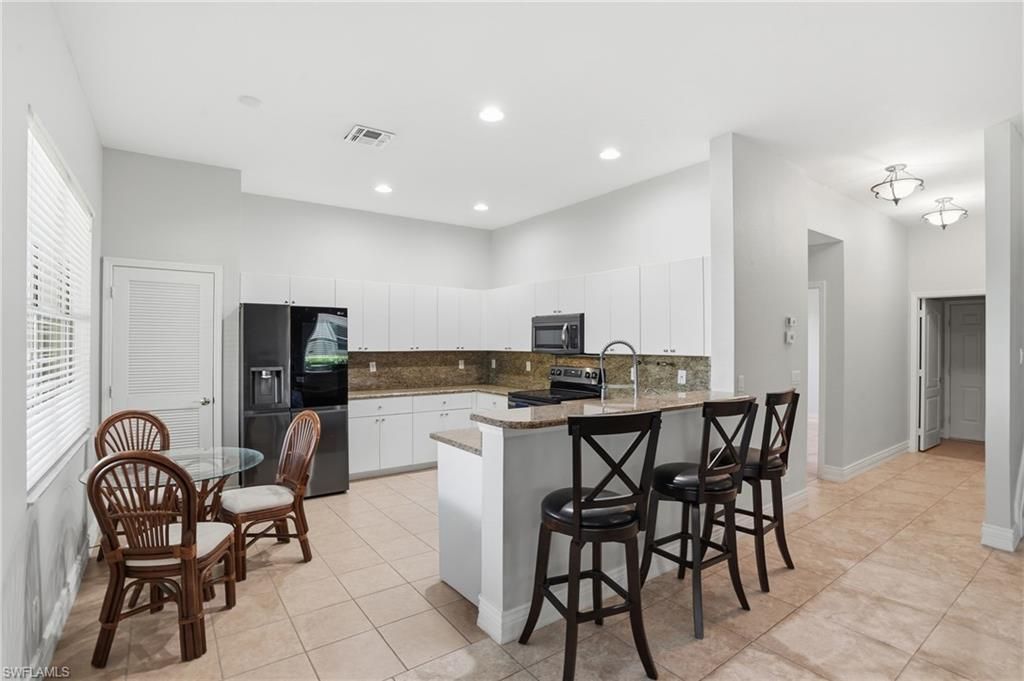 2513 Keystone Lake Dr., Cape Coral, FL 33909 Photo