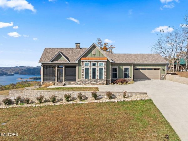 3261 Swann Ridge Rd, Hilham, TN 38568