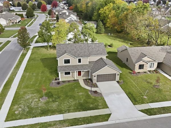 15573 Brimwillow Drive, Huntertown, IN 46748