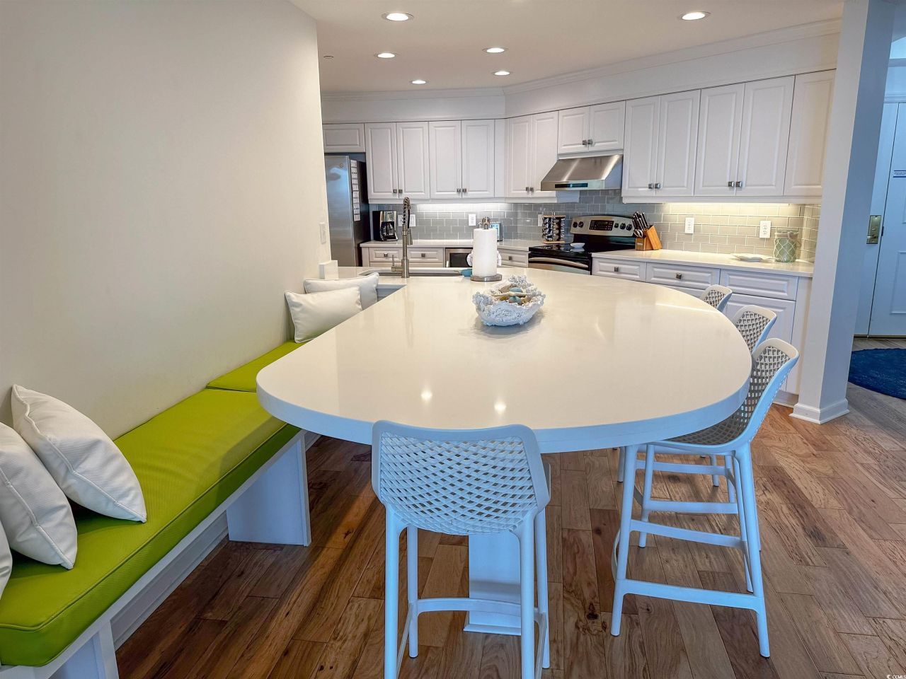 8500 Margate Circle Photo 16