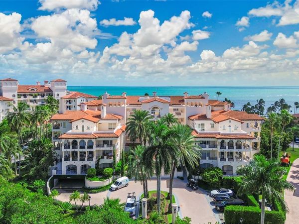 19236 Fisher Island Dr, Unit 19236, Miami Beach, FL 33109