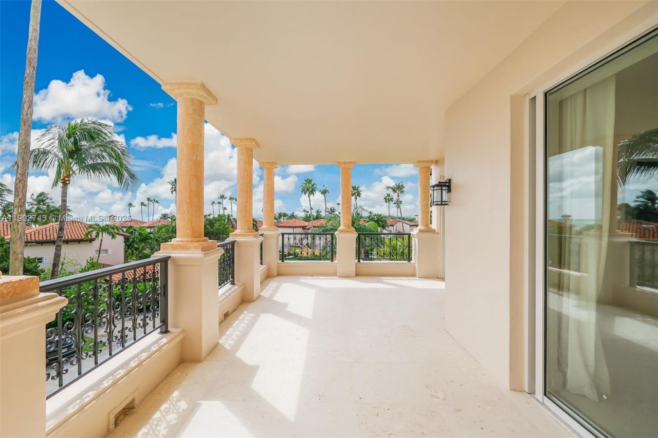 19236 Fisher Island Dr, Unit 19236, Miami Beach, FL 33109 Photo