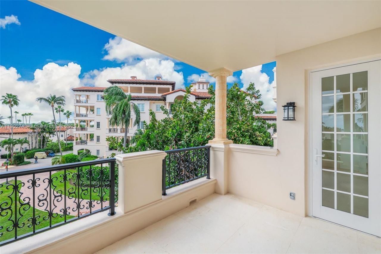 19236 Fisher Island Dr, Unit 19236, Miami Beach, FL 33109 Photo