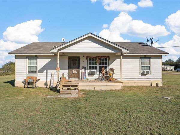 5288 Ft Graham Road, West, TX 76691