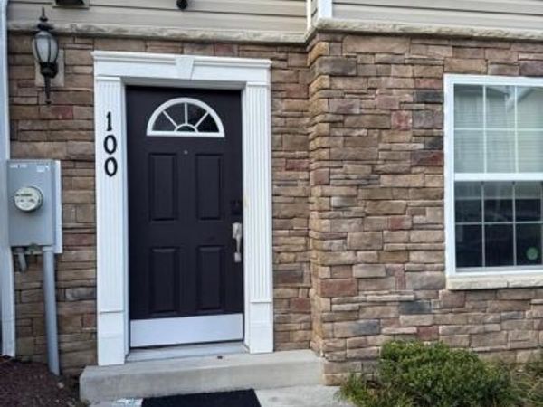 1818 CASSANDRA DRIVE, Unit 100, SYKESVILLE, MD 21784