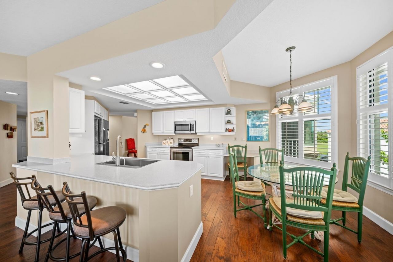 2675 Wulfert Road, Unit 6, Sanibel, FL 33957 Photo