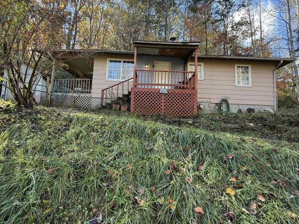 1107 Catoosa Rd., Wartburg, TN 37887