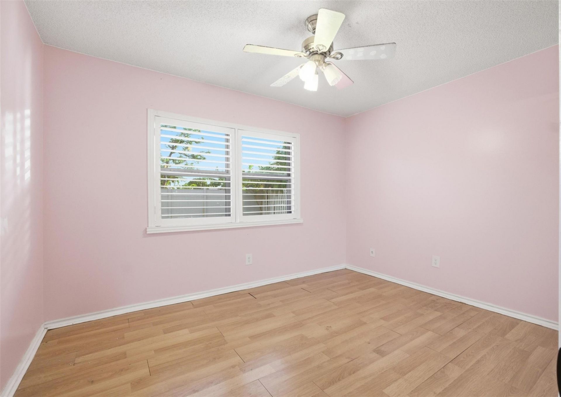 2702 NW 98th Way, Coral Springs, FL 33065 Photo