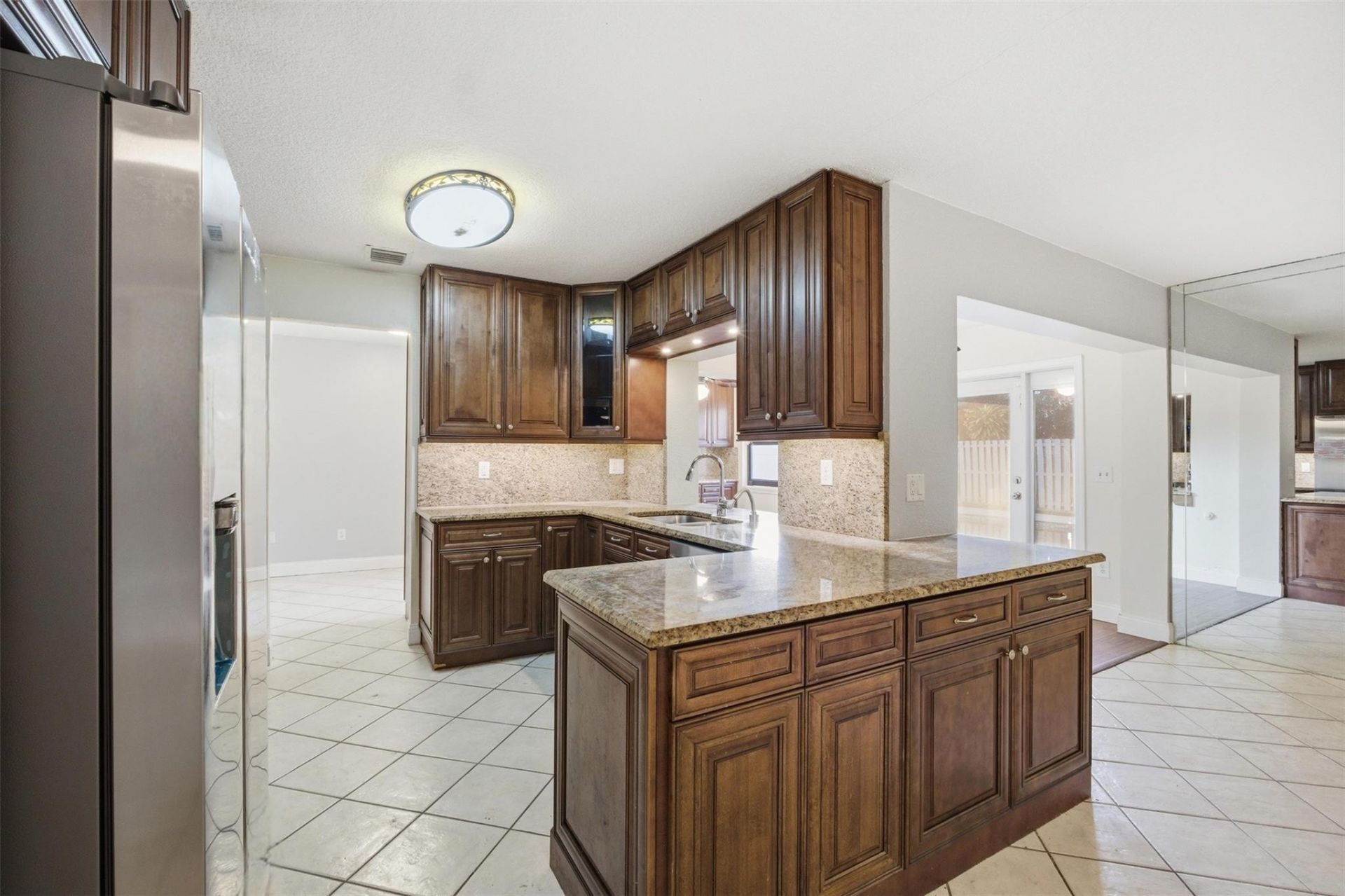 2702 NW 98th Way, Coral Springs, FL 33065 Photo