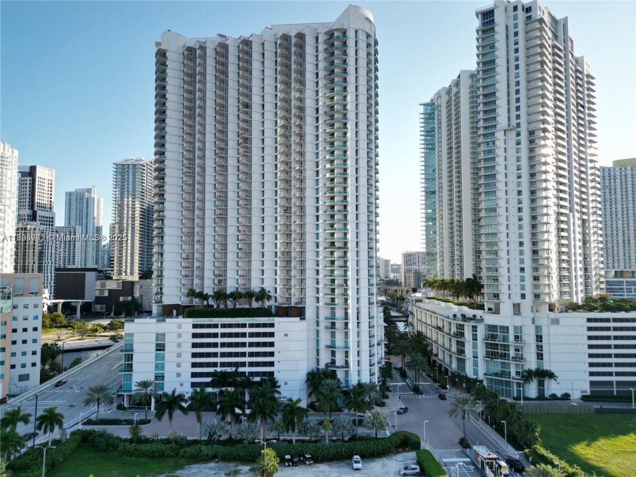 350 S Miami Ave, Unit 1205, Miami, FL 33130 Photo