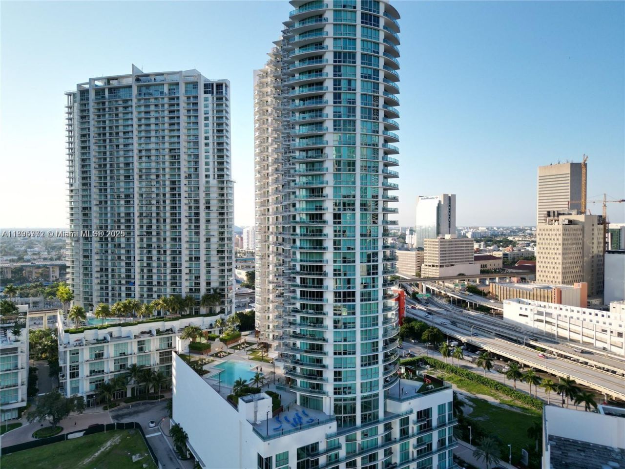 350 S Miami Ave, Unit 1205, Miami, FL 33130 Photo