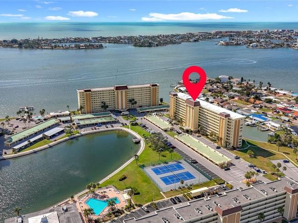 4725 COVE CIRCLE, Unit 810, ST PETERSBURG, FL 33708