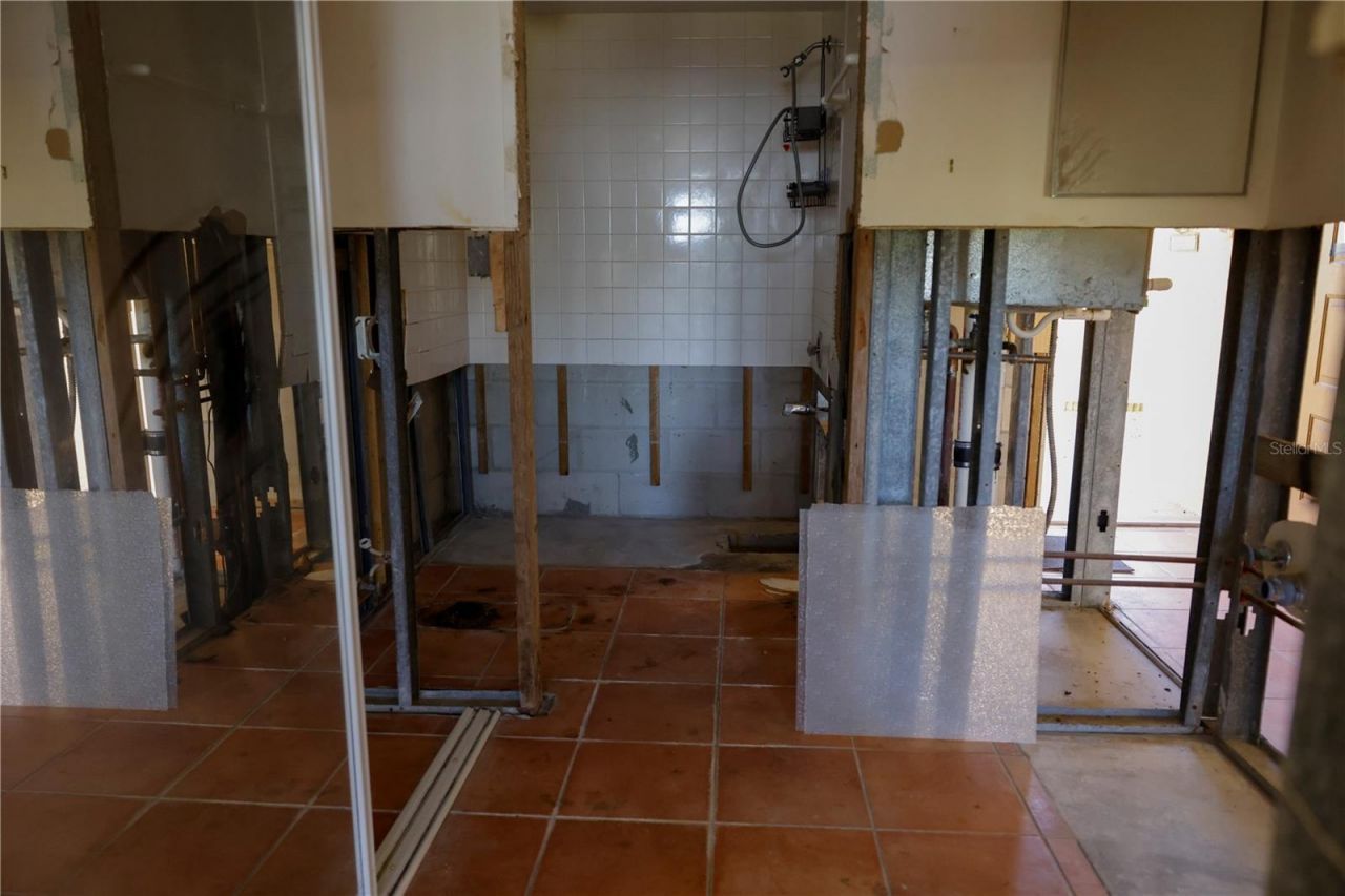 7510 Sunshine Skyway Lane S, Unit T13, Saint Petersburg, FL 33711 Photo